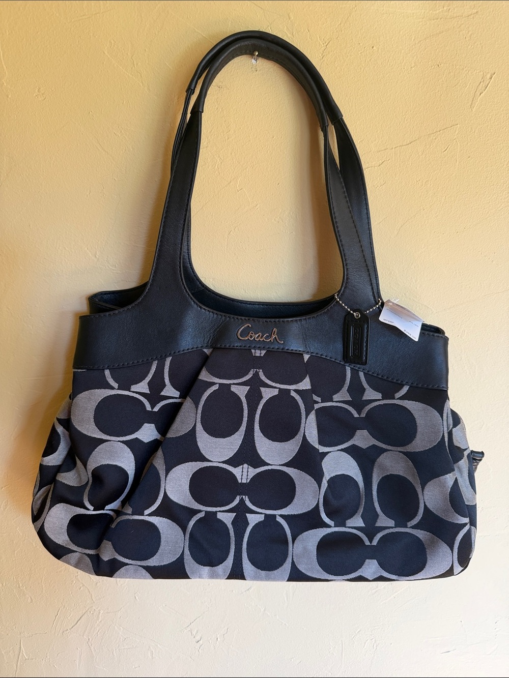 Coach Black and Gray Signature Shoulder Tote and Matching Wallet JS-127